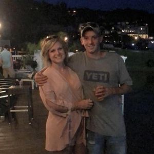 Meet your Posher, Dillon